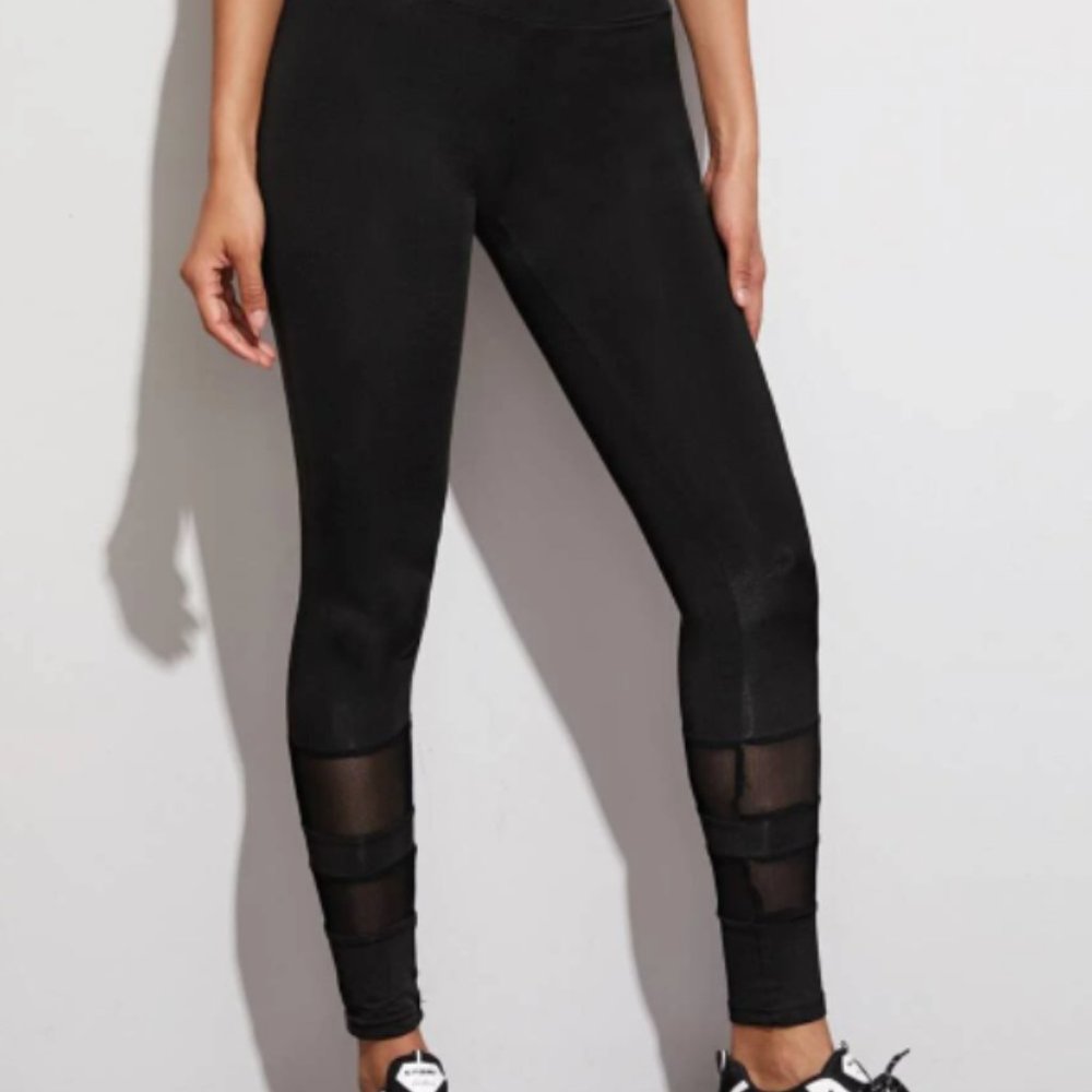 Sporty Athletic Running Workout Exercise Jog Leggings Mesh Cutouts in Black (M)